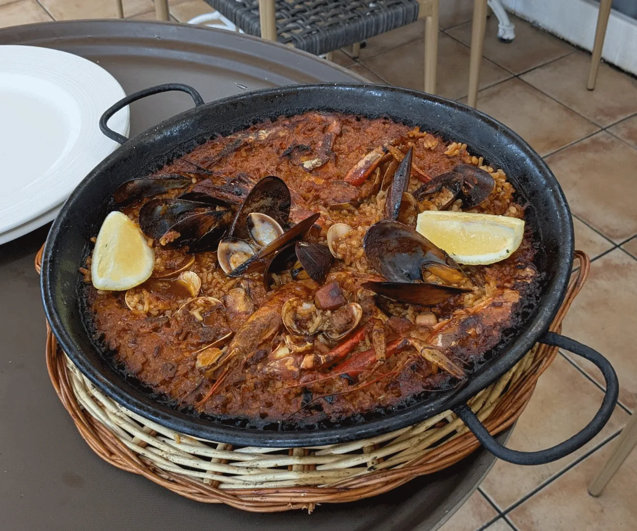 Paella Marinera – Das klassische spanische Meeresfrüchte-Rezept