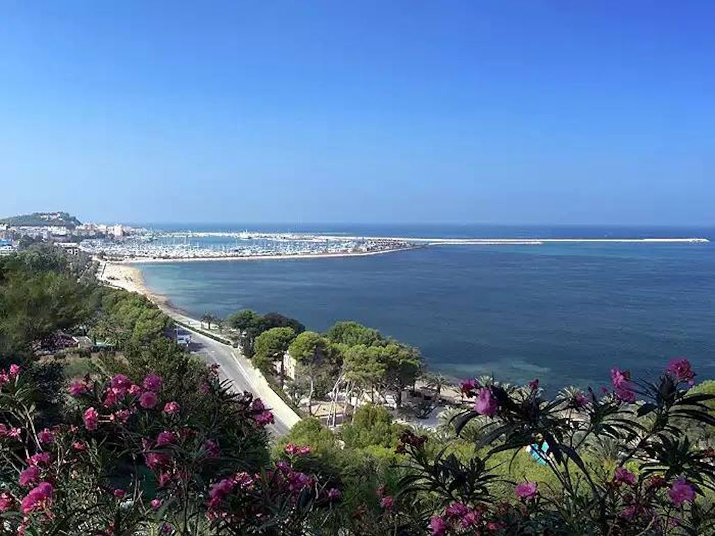🌞 Vacaciones en Dénia 2025 – ¡Reserva de último minuto ahora y toma el sol! 🌴