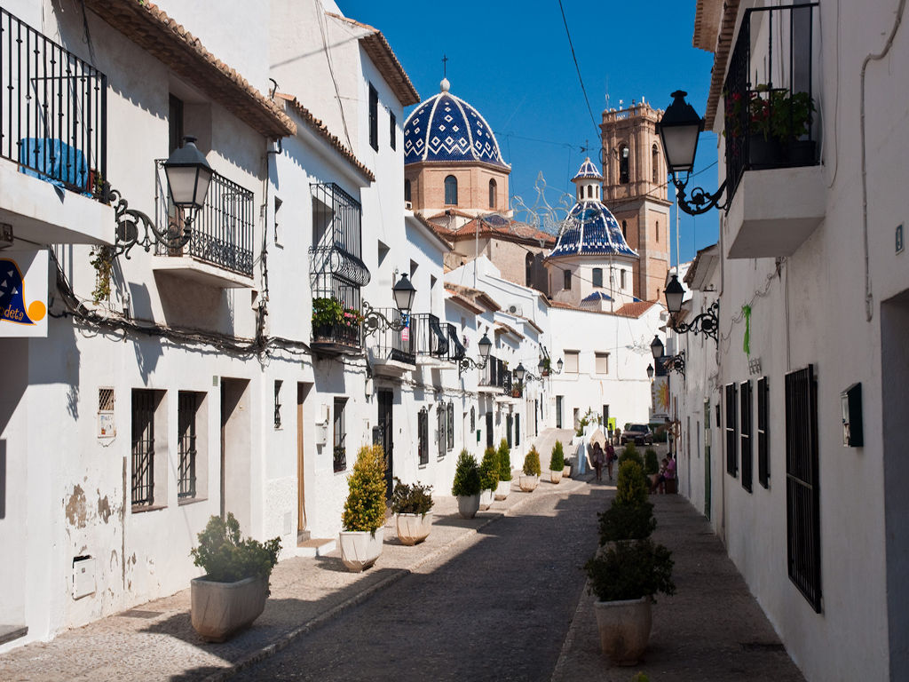 Holidays in the region in Altea, villas, holiday houses and apartments by the sea