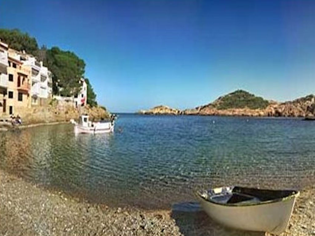 Begur : un bijou charmant de la Costa Brava avec histoire, culture et plages impressionnantes