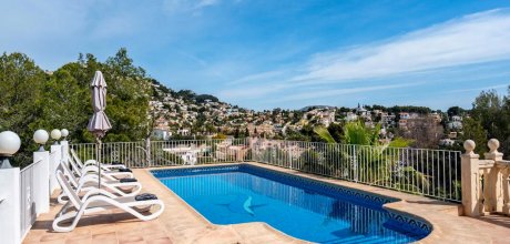 MO 624 Exklusive Ferienvilla für 6 Personen mit privatem Pool in Moraira an der Costa Blanca in Spanien