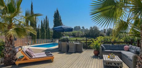 BN 945 Moderne Ferienvilla für 20 Personen mit einem privaten Pool in Benissa an der Costa Blanca