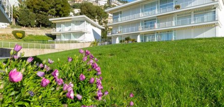 RS 122/4 Apartment for 4/5 persons with swimming pool on the beach of Rosas on the Costa Brava
