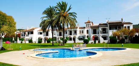 ES 302/2 Ferienhaus für 4/5 Personen mit Schwimmbad in l`Estartit an der Costa Brava