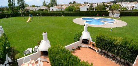 ES 302/4 Ferienhaus für 4 Personen mit Schwimmbad in l`Estartit an der Costa Brava