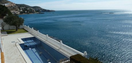 RS 120/1 Apartment for 2/4 persons with swimming pool and sea views in Rosas Canyelles on the Costa Brava