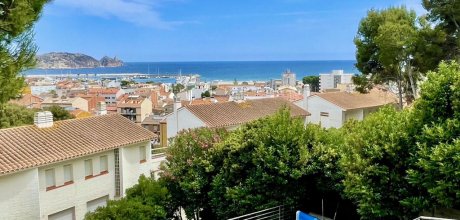 ES 941 Exklusives Ferienhaus für 12 Personen mit privatem Pool und Meerblick in l`Estartit an der Costa Brava in Spanien