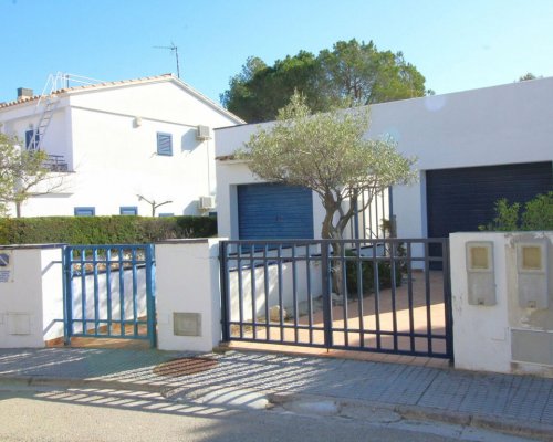Modernes Ferienhaus in Llançà am Sandstrand Costa Brava