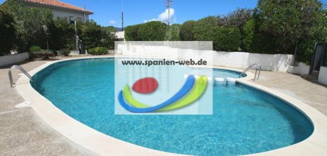 LA 136/4 Apartamento para 4 personas con vistas al mar y piscina en Llança en la Costa Brava