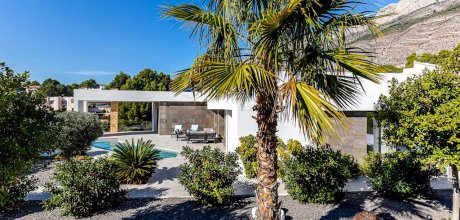 AL 630 Exclusive holiday villa for 6 persons with private pool at the Altea golf course on the Costa Blanca