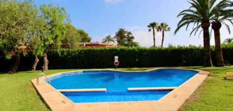 DE 112/2 Moderno apartamento para 4 personas con piscina comunitaria cerca de Dénia en la Costa Blanca