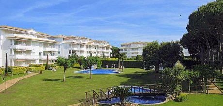 PP 130/2 Ferienwohnung für 6 Personen mit Schwimmbad am Playa de Pals Costa Brava