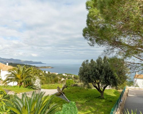 Ferienvilla Port de la Selva privater Pool