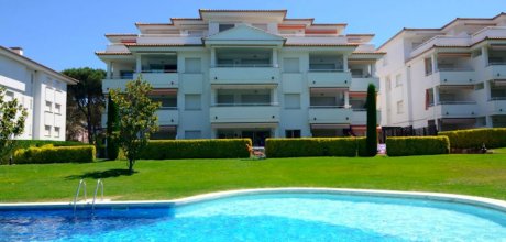 PP 134/6 Ferienwohnung für 6 Personen mit Schwimmbad am Playa de Pals an der Costa Brava