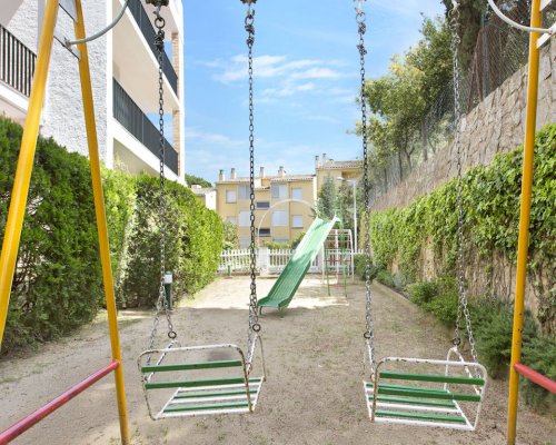 Spanien Costa Brava Ferienwohnung mit Pool mieten