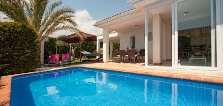 AL 808 Moderne Ferienvilla für 8 Personen mit privatem Pool bei Altea an der Costa Blanca