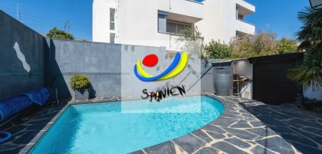 LA 149 Moderno apartamento para 6 personas con piscina privada en Llançà en la Costa Brava