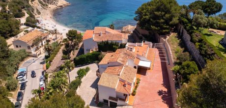 JV 925 Villa pour 12 personnes sur la plage avec piscine privée et vue mer près de Javea sur la Costa Blanca