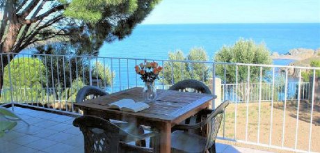 LA 214 Strandnaher Bungalow für 5 Personen mit Meerblick in Llança an der Costa Brava