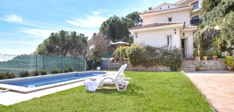 LL 621 Moderne Ferienvilla für 6 Personen mit privatem Pool Cala Canyelles Costa Brava