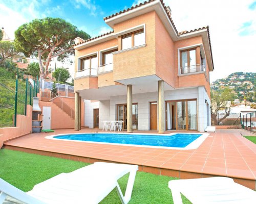 Exklusive Moderne Ferienvilla Lloret de Mar Spanien