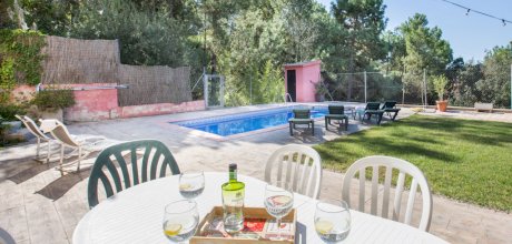 LL 818 Ferienvilla für 8 Personen mit einem privaten Pool bei Lloret de Mar an der Costa Brava