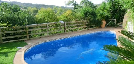 LL 811 Ferienvilla für 9 Personen mit einem privaten Pool bei Lloret de Mar an der Costa Brava