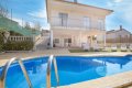 Ferienhaus für 10 Personen privater Pool