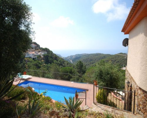 Ferienhaus privater Pool www.spanien-web.de