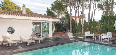 PA 821 Exklusive Ferienvilla für 8 Personen mit einem privaten Pool in Llafranc an der Costa Brava