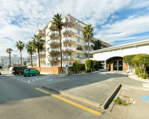 Moderne Penthouse Ferienwohnung Roses Costa Brava